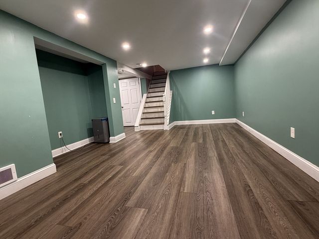 35 Airport Rd, Grafton, MA 01536