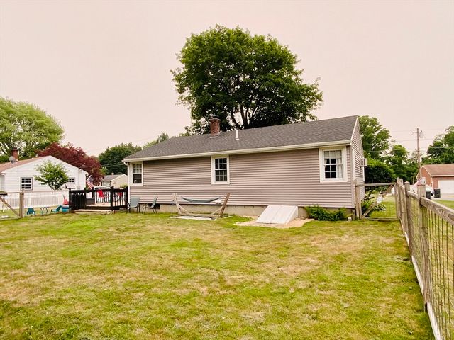 35 Airport Rd, Grafton, MA 01536