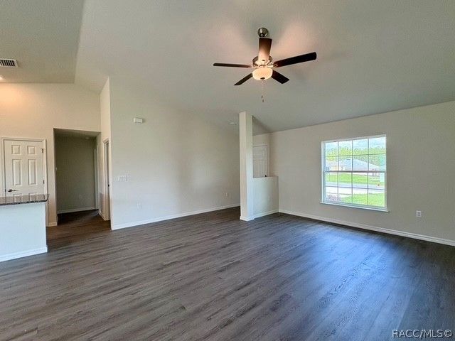 8330 N Jay Drive, Dunnellon, FL 34434