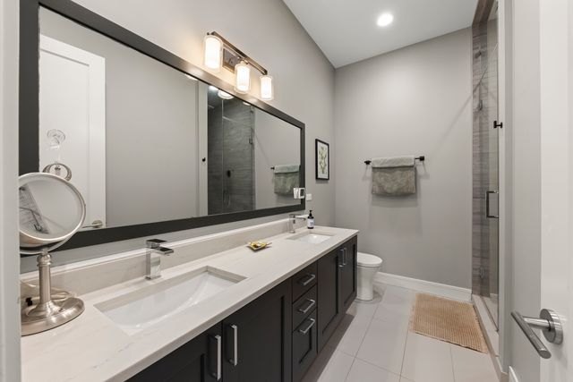 3049 W Lyndale Street 1, Chicago, IL 60647