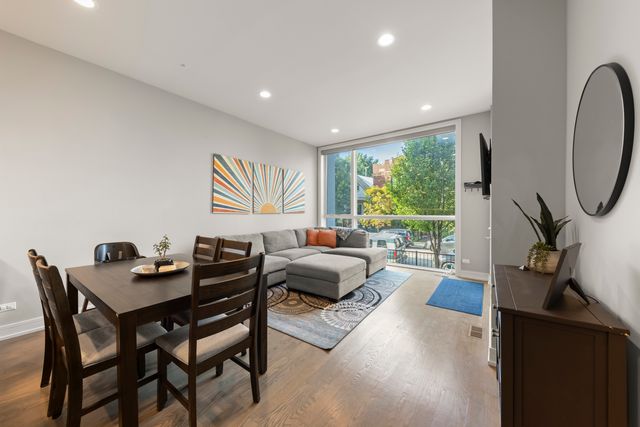 3049 W Lyndale Street 1, Chicago, IL 60647