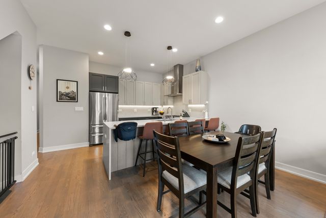 3049 W Lyndale Street 1, Chicago, IL 60647