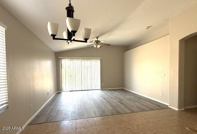 5018 W GLASS Lane, Laveen, AZ 85339