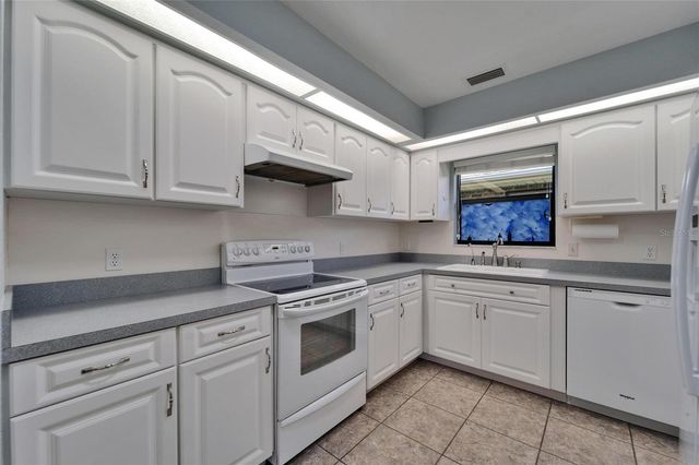 622 JAMAICA CIRCLE, Lakeland, FL 33803