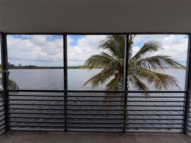 1075 NE Miami Gardens Dr 306, Miami, FL 33179