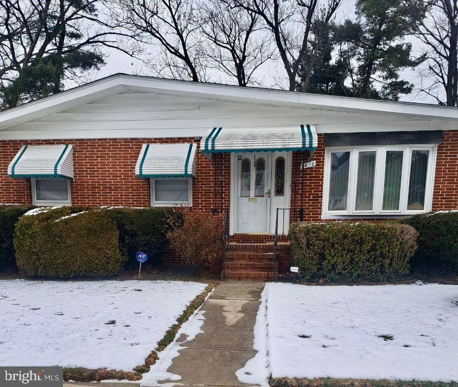 7410 CASTLEMOOR RD, Windsor Mill, MD 21244