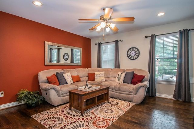 2824 Minert Street, Dallas, TX 75219