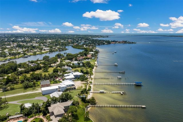 4900 RIVERVIEW BOULEVARD, Bradenton, FL 34209
