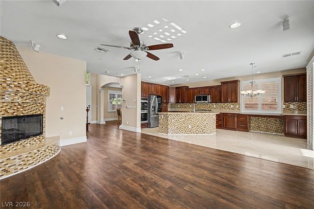 10359 Sweet Laurel Street, Las Vegas, NV 89178