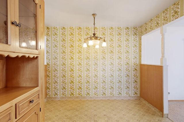 221 Bruce Ct, Modesto, CA 95350