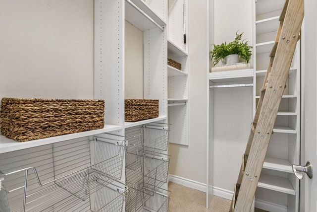 301 Clifton Avenue 1H, Minneapolis, MN 55403