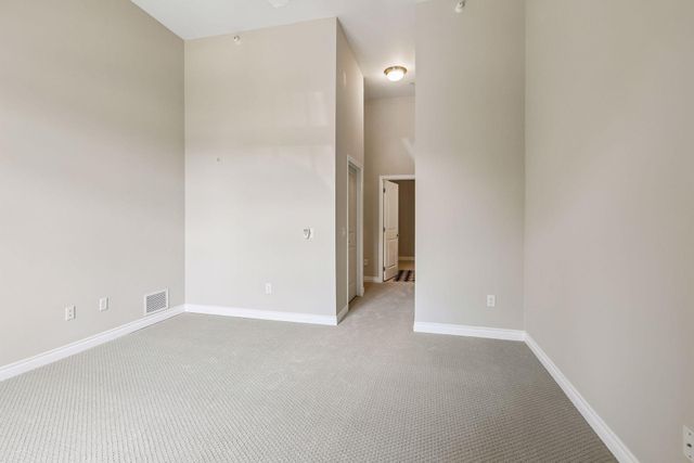 301 Clifton Avenue 1H, Minneapolis, MN 55403