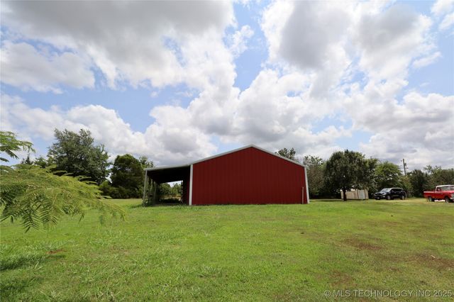 3998 E 173rd Street S, Warner, OK 74469