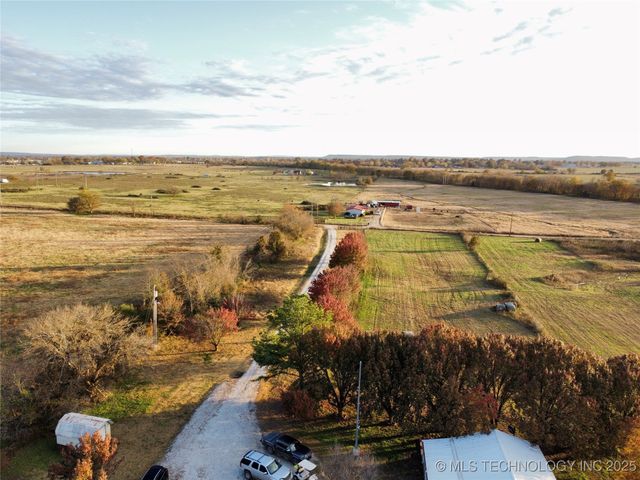 3998 E 173rd Street S, Warner, OK 74469