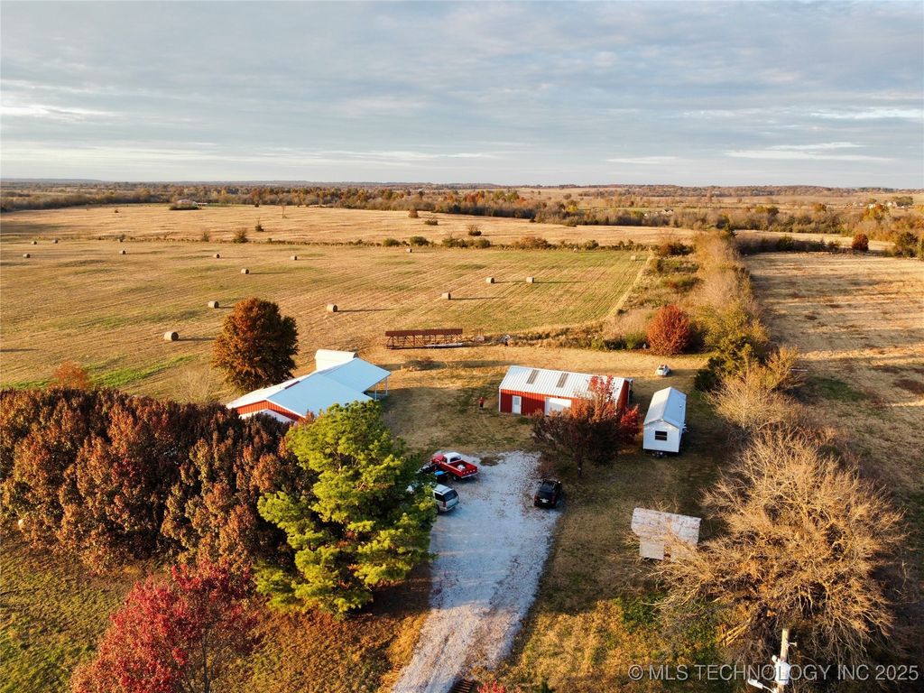 3998 E 173rd Street S, Warner, OK 74469