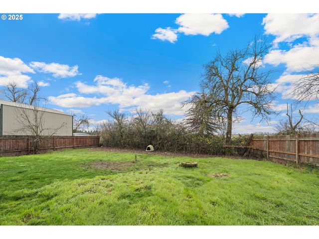 620 Studer Pl, Gervais, OR 97026