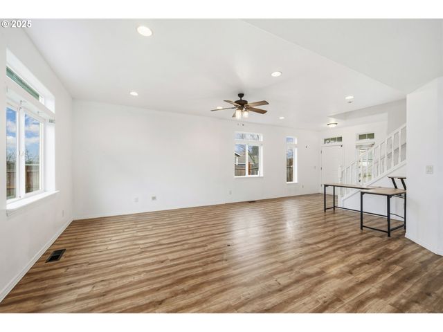 620 Studer Pl, Gervais, OR 97026