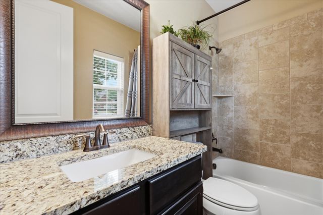 127 Dogwood Drive, Krugerville, TX 76227
