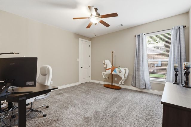 127 Dogwood Drive, Krugerville, TX 76227