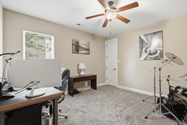 127 Dogwood Drive, Krugerville, TX 76227