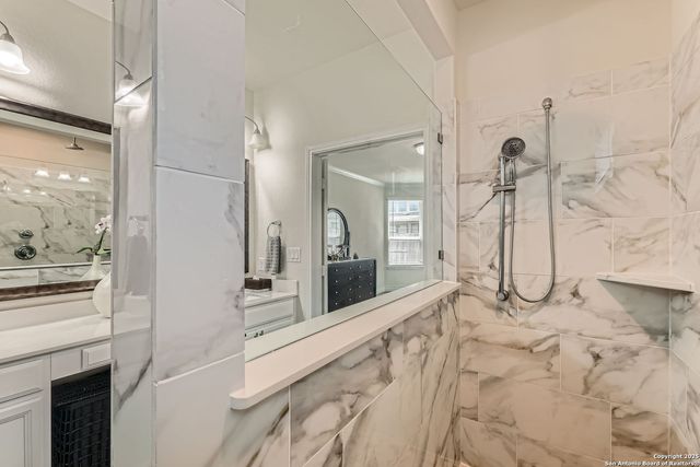 2215 Zachry, New Braunfels, TX 78132