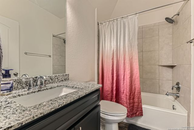 2215 Zachry, New Braunfels, TX 78132