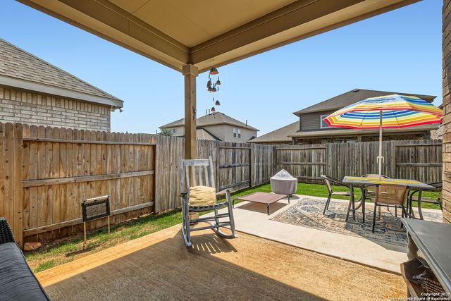2215 Zachry, New Braunfels, TX 78132