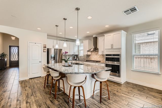 2215 Zachry, New Braunfels, TX 78132