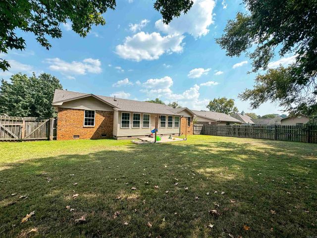 505 Chesapeake, Searcy, AR 72143