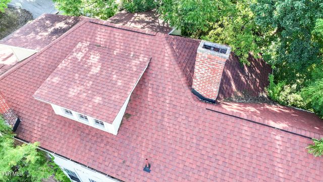 102 West Mckee Street, Greeneville, TN 37743