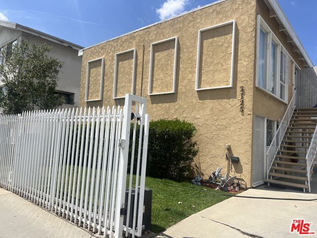 2125 Crenshaw Boulevard, Los Angeles, CA 90016