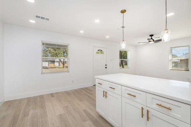 2730 San Diego Drive, Dallas, TX 75228