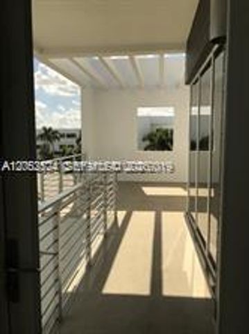 10125 NW 75 terr, Miami, FL 33178