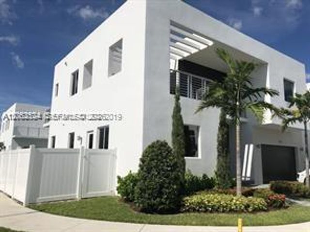 10125 NW 75 terr, Miami, FL 33178