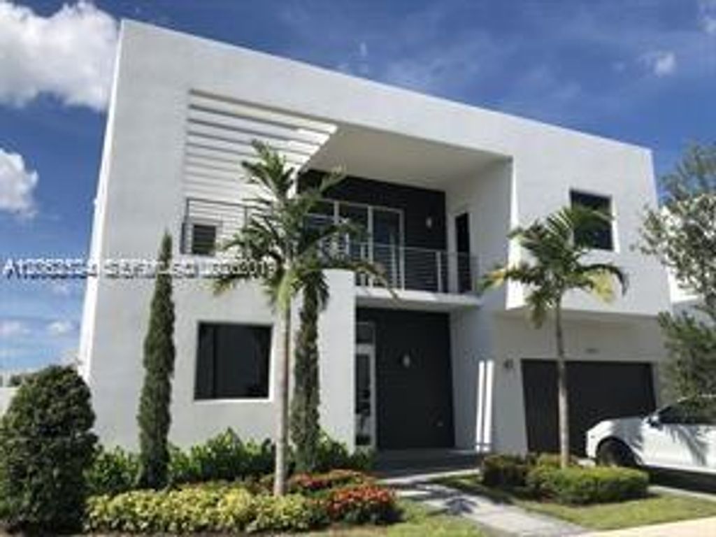 10125 NW 75 terr, Miami, FL 33178