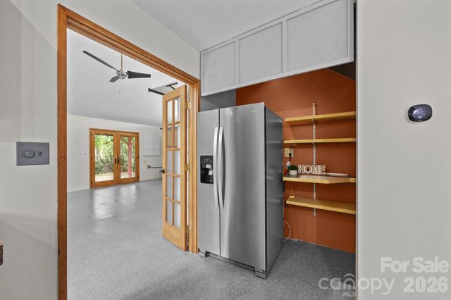 27 Rosebud Lane, Fairview, NC 28730