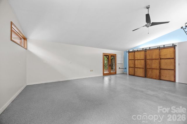 27 Rosebud Lane, Fairview, NC 28730