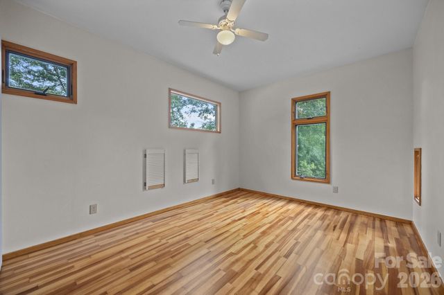 27 Rosebud Lane, Fairview, NC 28730