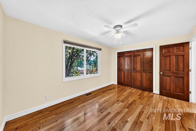 10837 W Sandpiper St, Boise, ID 83709