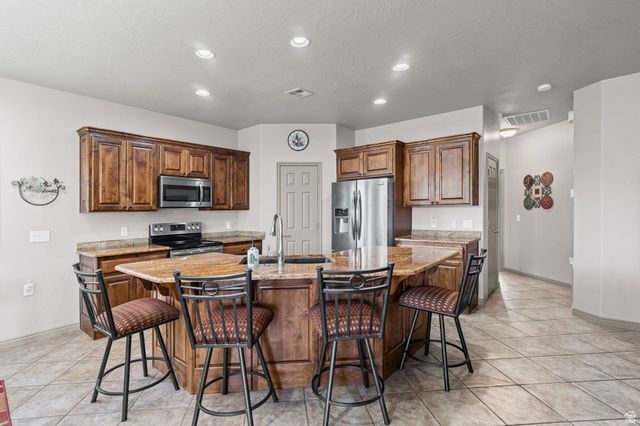 4975 S BONITA BAY DR, St. George, UT 84790