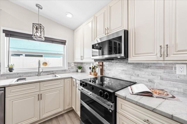 3537 SEAWAY DRIVE, New Port Richey, FL 34652