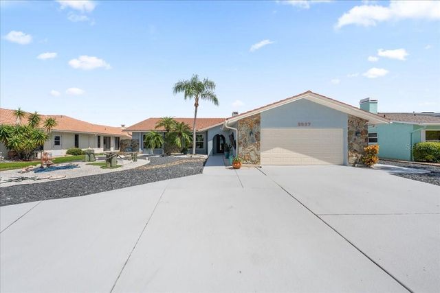 3537 SEAWAY DRIVE, New Port Richey, FL 34652
