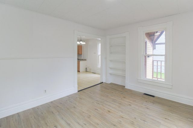 416 Douglas Avenue, Kalamazoo City, MI 49007