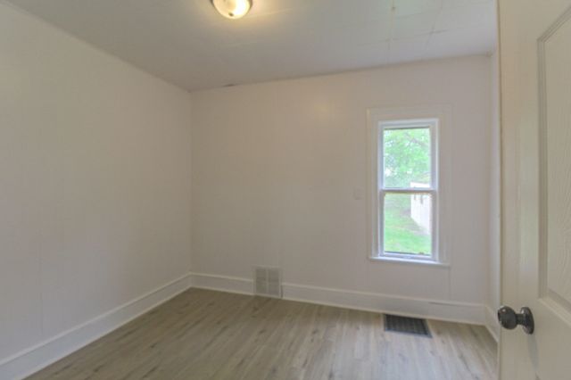 416 Douglas Avenue, Kalamazoo City, MI 49007