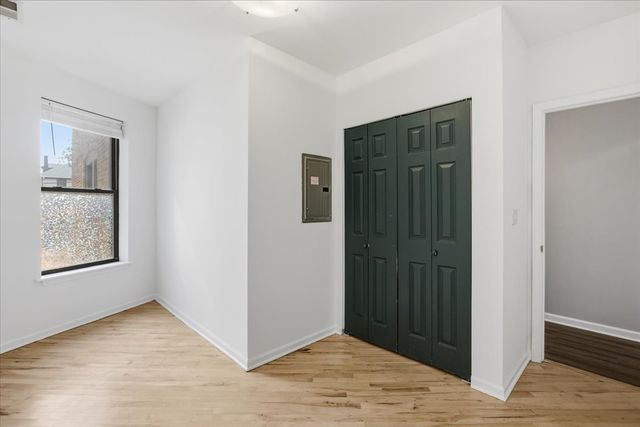 1627 W Columbia Avenue 1E, Chicago, IL 60626