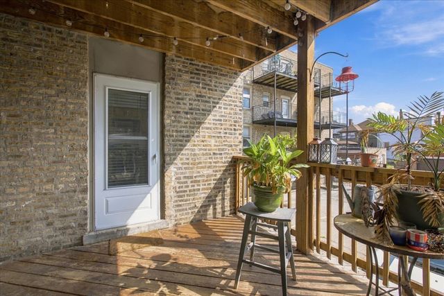 1627 W Columbia Avenue 1E, Chicago, IL 60626