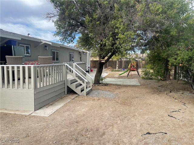 300 West Copper Flats Drive, Pahrump, NV 89048