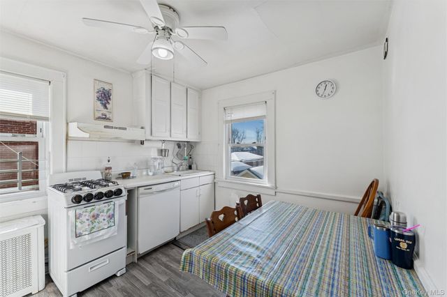 22 Brokaw Avenue, Floral Park, NY 11001