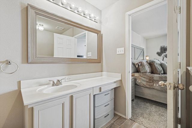 4064 Kyndra Circle, Richardson, TX 75082