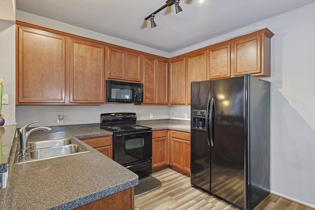 4064 Kyndra Circle, Richardson, TX 75082